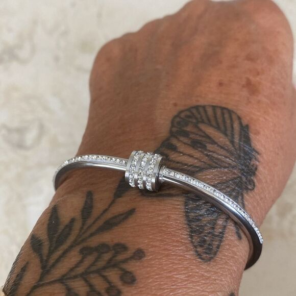 NWOT Stainless Steel & Crystal Rhinestones
Modern Minimalist Bracelet - Picture 4 of 11